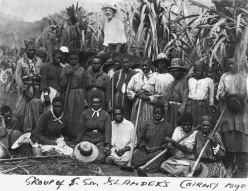 Group of women South Sea Islanders Cairns 1890